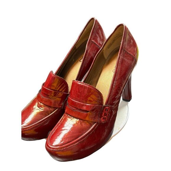 Me Too Red Patent Leather High Heel Loafers Size 8 - Picture 8 of 9